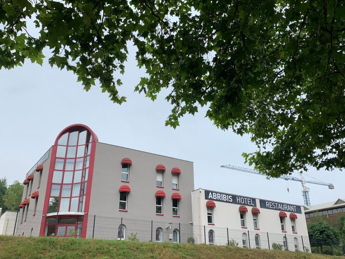 L'Abribis Hotel Firminy Ngoại thất bức ảnh