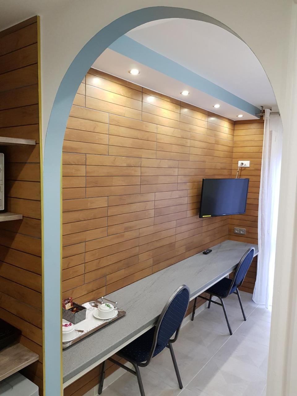 L'Abribis Hotel Firminy Ngoại thất bức ảnh