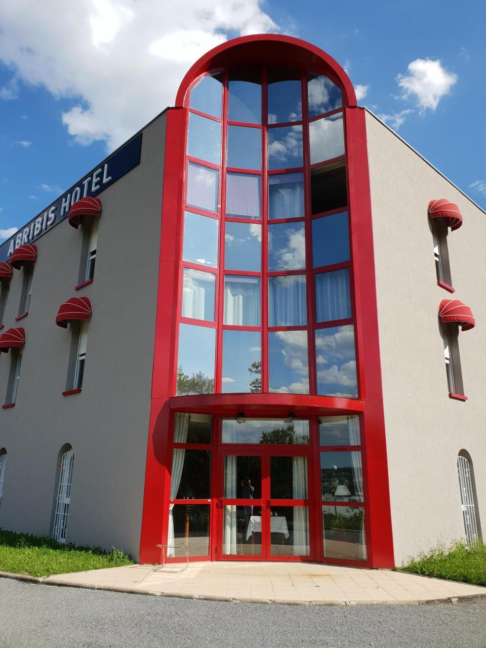 L'Abribis Hotel Firminy Ngoại thất bức ảnh